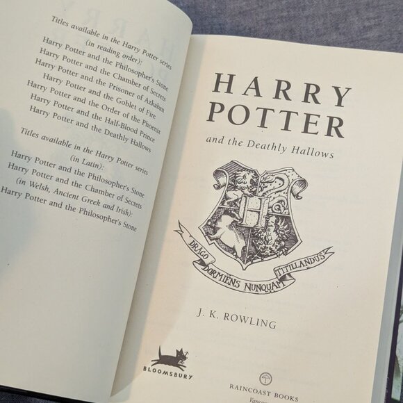 Harry Potter and the Deathly Hallows Hardcover Book - Picture 10 of 13